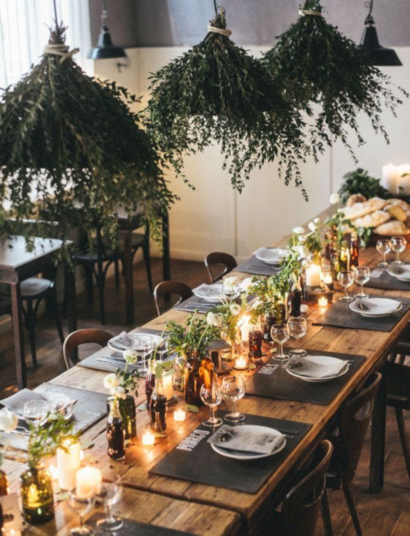 Beautiful winter table decoration ideas for a romantic dinner 33