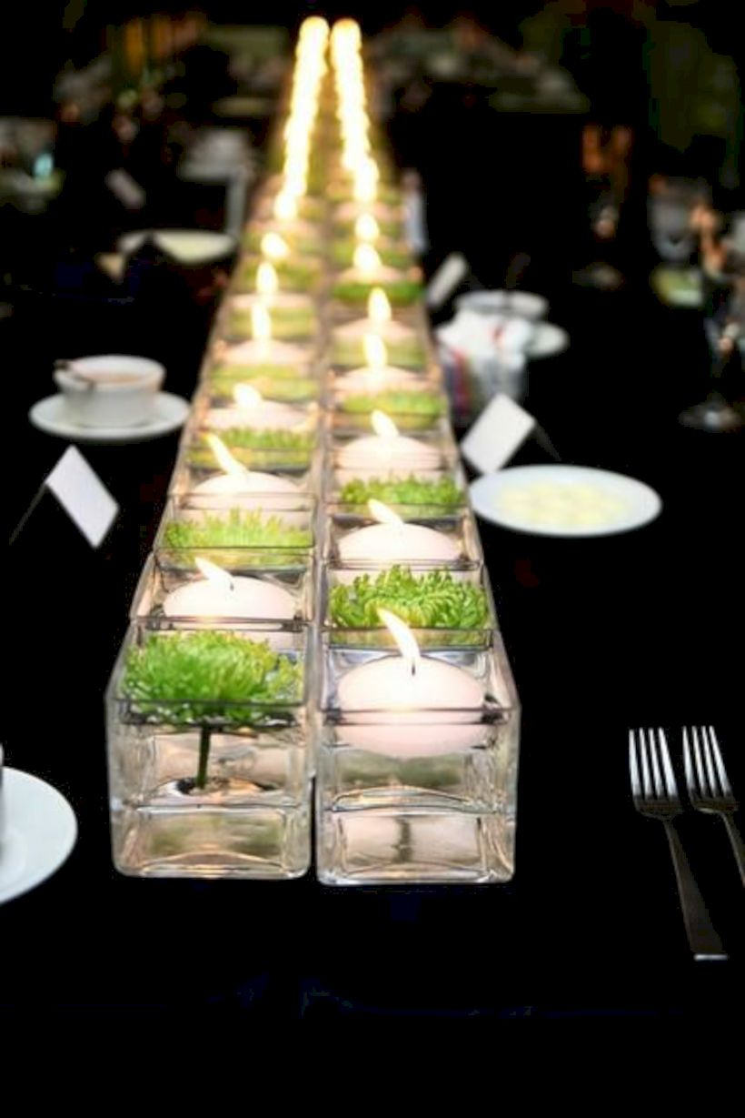 Beautiful winter table decoration ideas for a romantic dinner 42