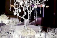 Easy winter centerpiece decoration ideas to try 17
