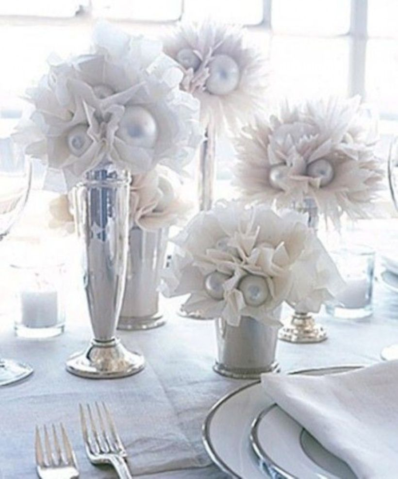 51 Easy Winter Centerpiece Decoration Ideas To Try 7644