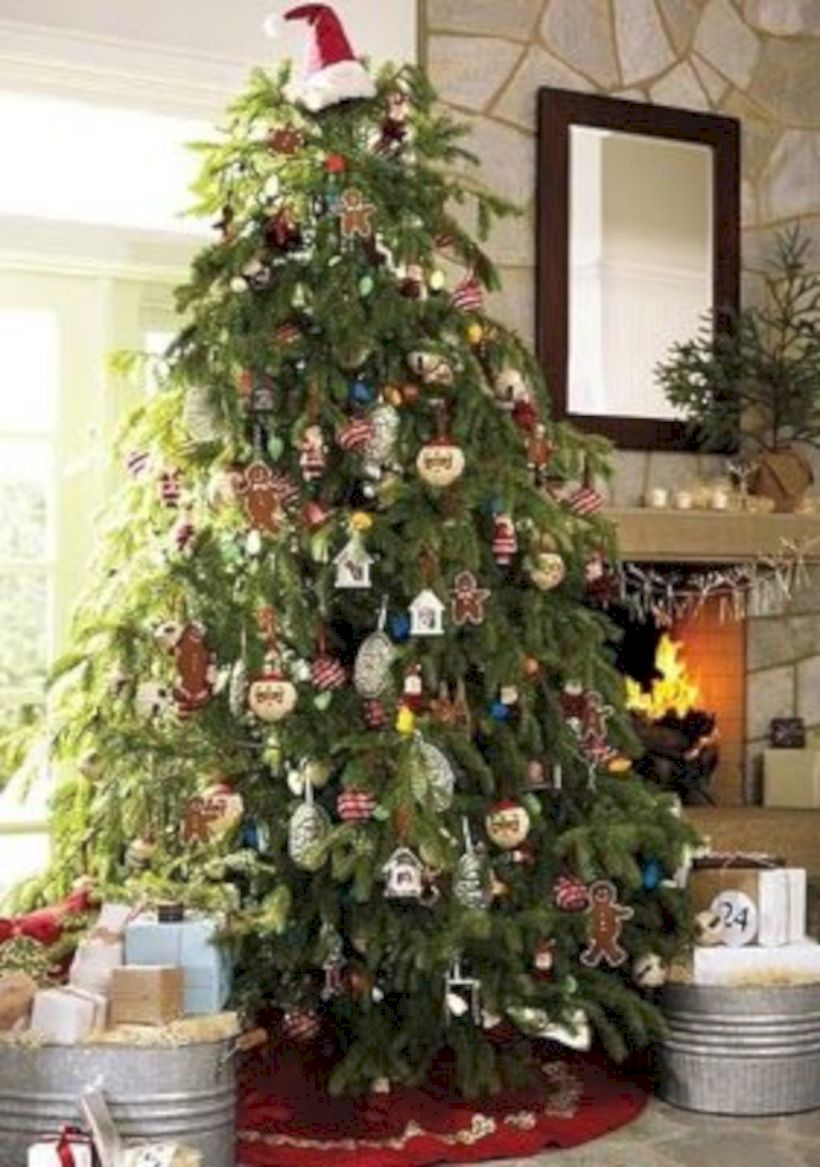 Genius ways to repurpose galvanized buckets this christmas 09