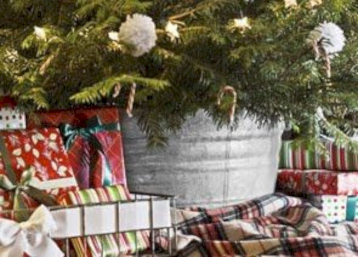 Genius ways to repurpose galvanized buckets this christmas 16