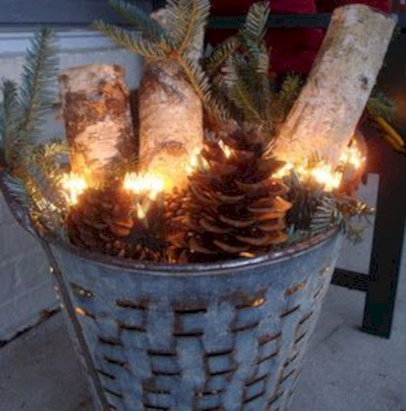 Genius ways to repurpose galvanized buckets this christmas 33