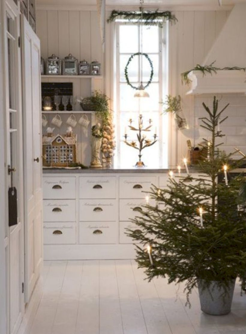Genius ways to repurpose galvanized buckets this christmas 42