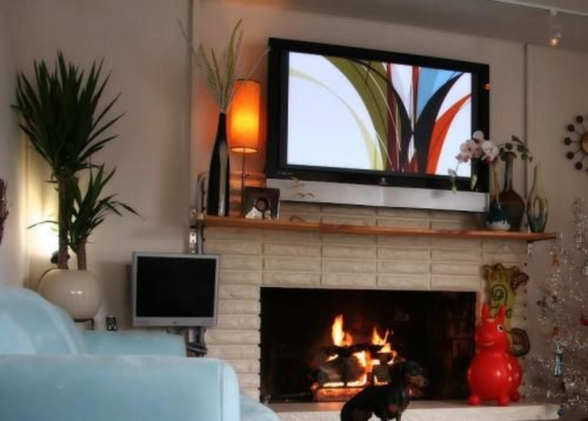 Modern tv stand design ideas for small living room 08