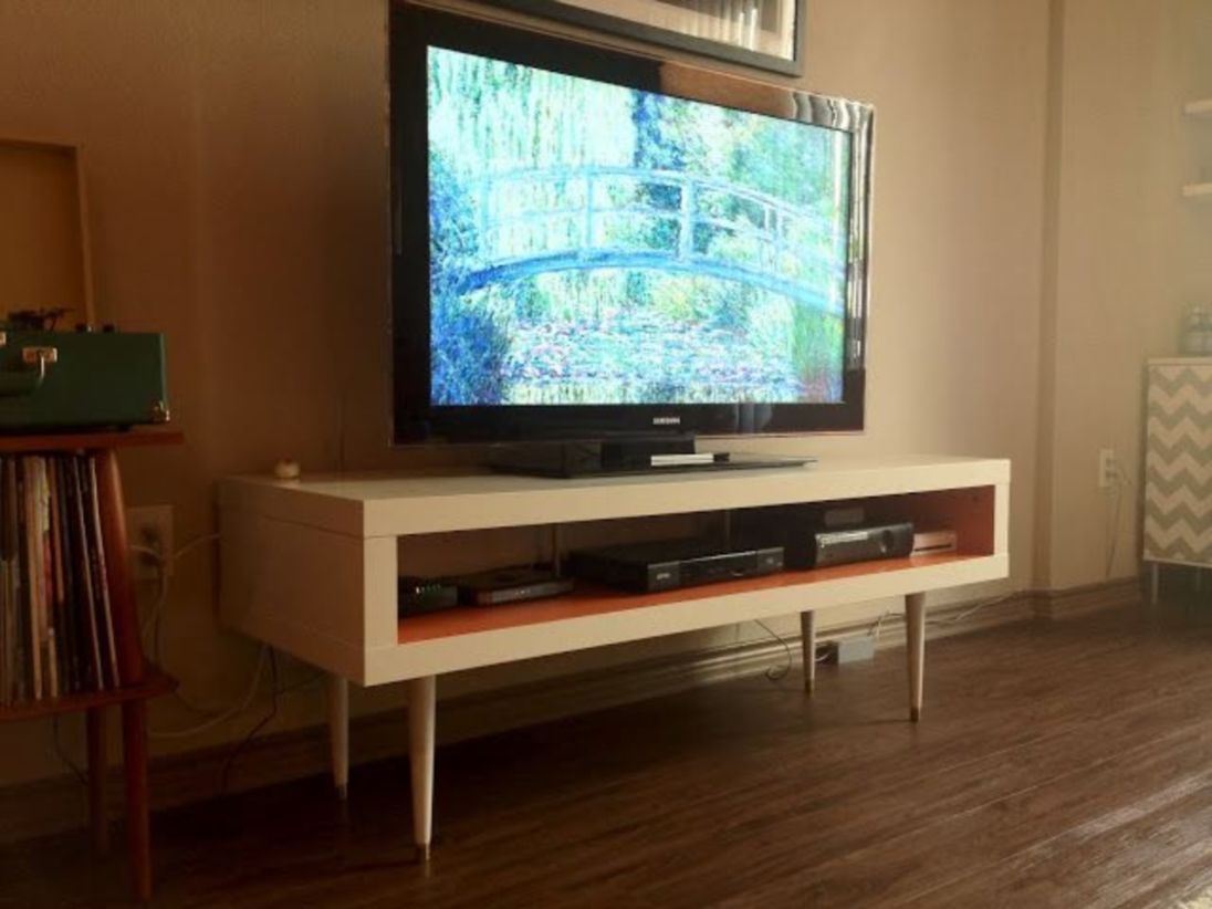 Modern tv stand design ideas for small living room 09