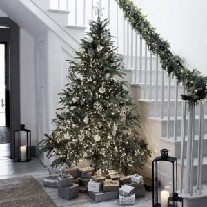 Stunning christmas decoration ideas in 2018 10