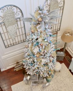 Stunning christmas decoration ideas in 2018 18