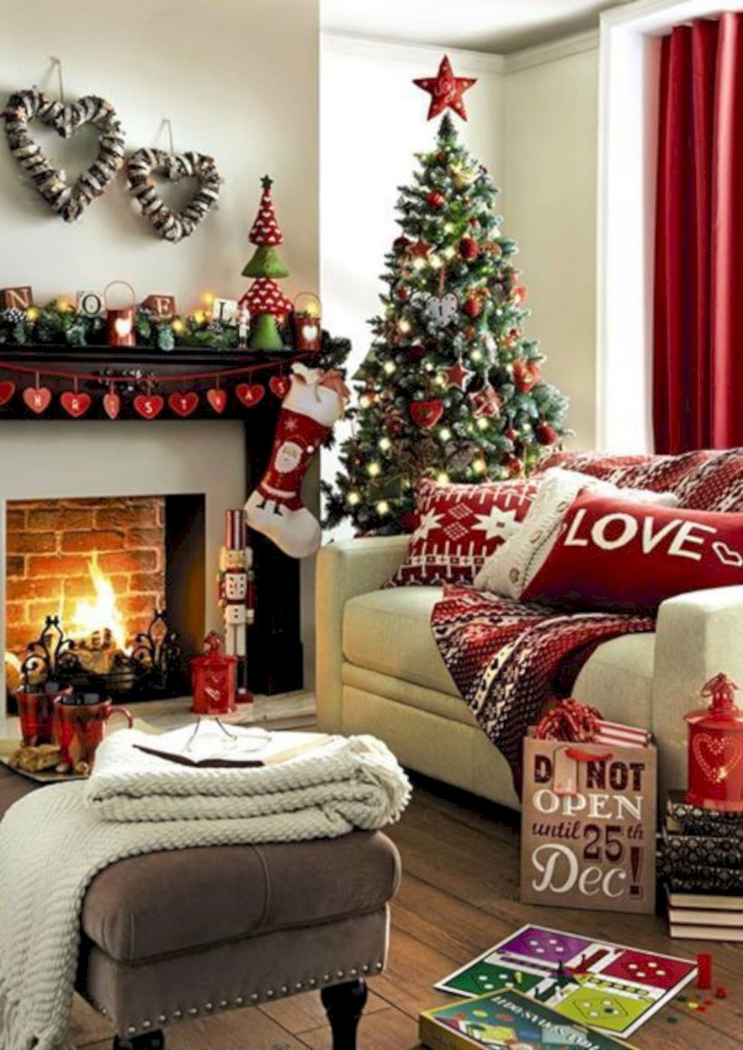 Stunning christmas decoration ideas in 2018 42