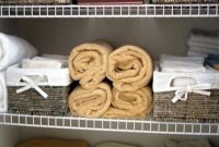Ways to organizing your chaotic linen closet 13