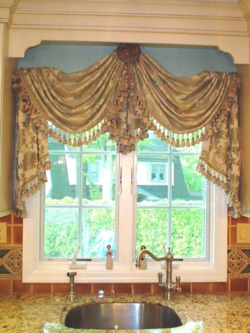 Window treatment and curtain ideas to beautify your window space 03