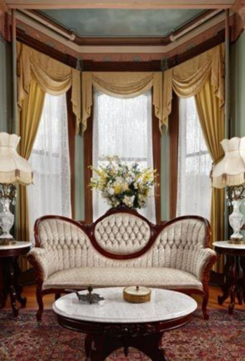 Window treatment and curtain ideas to beautify your window space 07