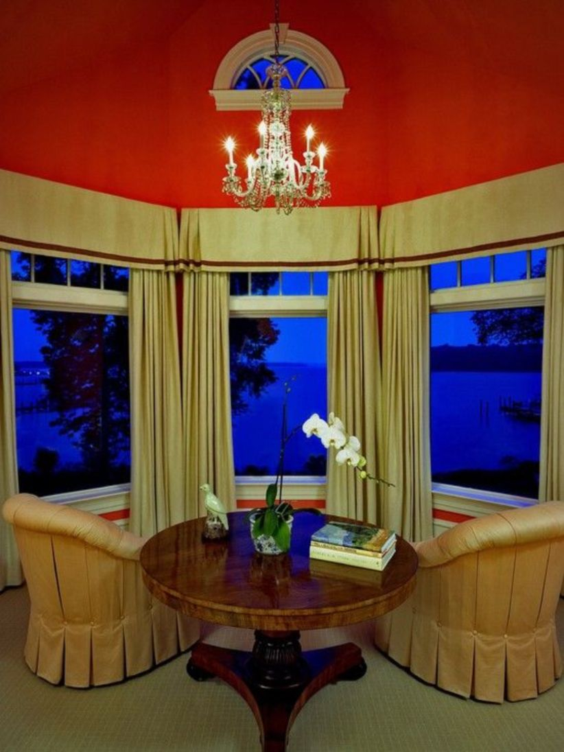 Window treatment and curtain ideas to beautify your window space 38