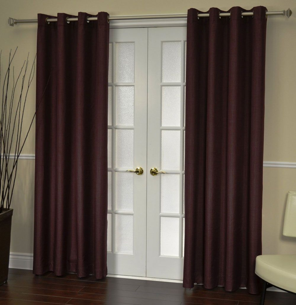 Window treatment and curtain ideas to beautify your window space 42