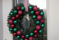 Winter christmas wreath to compliment your door 17