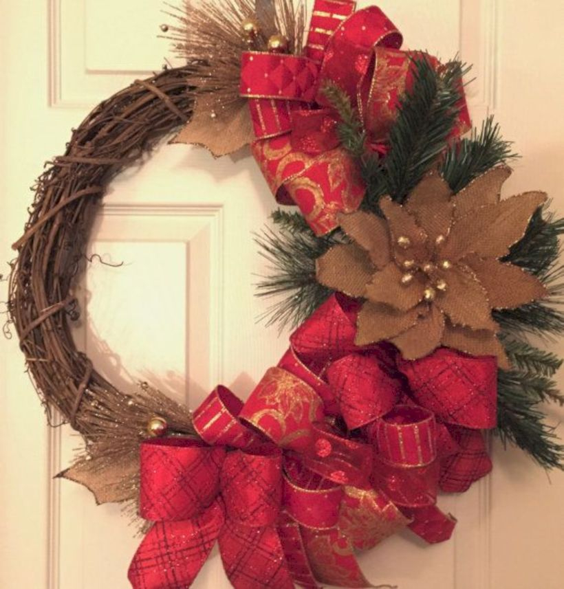 48 Winter Christmas Wreath to Compliment your Door - Matchness.com