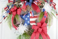 Winter christmas wreath to compliment your door 22