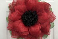 Winter christmas wreath to compliment your door 43