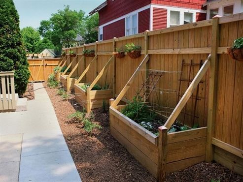Beautiful yet functional privacy fence planter boxes ideas 12
