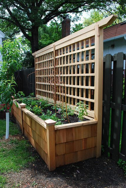 Beautiful yet functional privacy fence planter boxes ideas 20