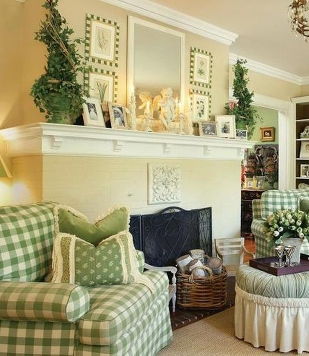 Cozy living room decor ideas to make anyone feel right at home 11