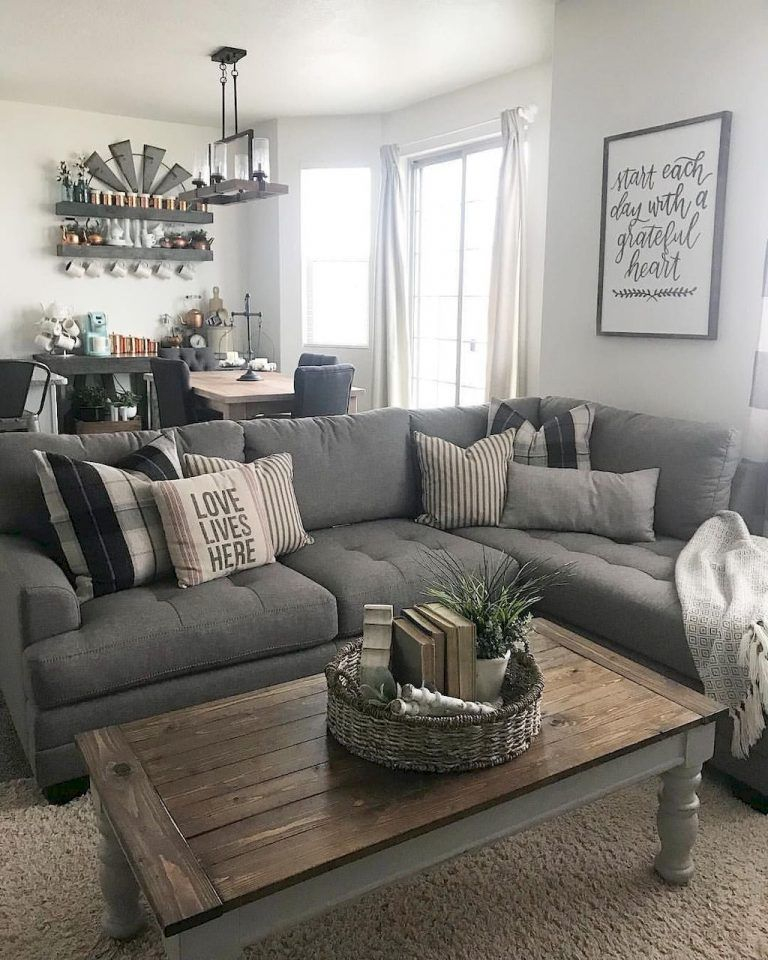 Cozy living room decor ideas to make anyone feel right at home 34