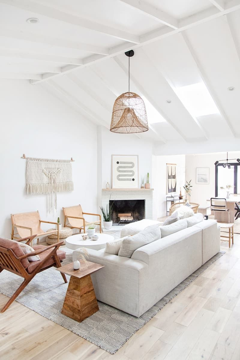 Cozy living room decor ideas to make anyone feel right at home 39