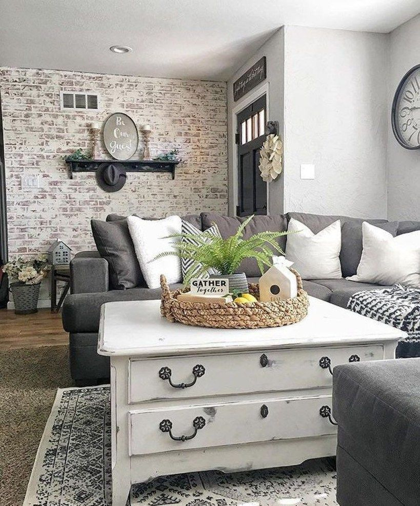 Cozy living room decor ideas to make anyone feel right at home 44