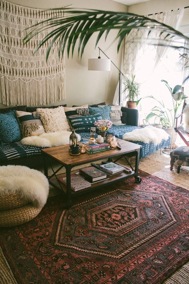 Cozy living room decor ideas to make anyone feel right at home 53