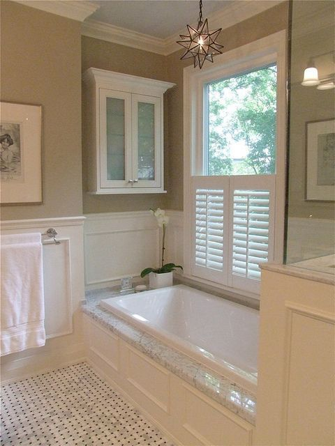 Cozy master bathroom decor ideas 17