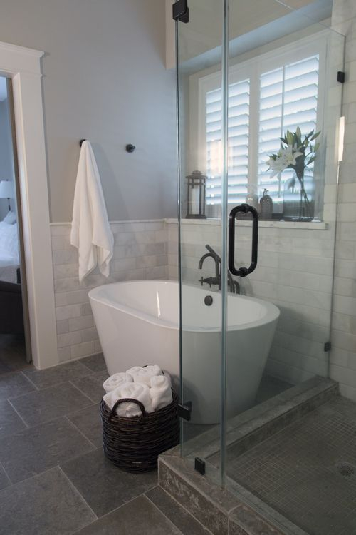 Cozy master bathroom decor ideas 18