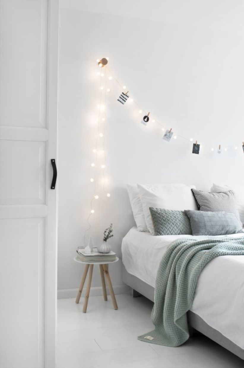 Cozy and beautiful bedroom for winter decor ideas 01