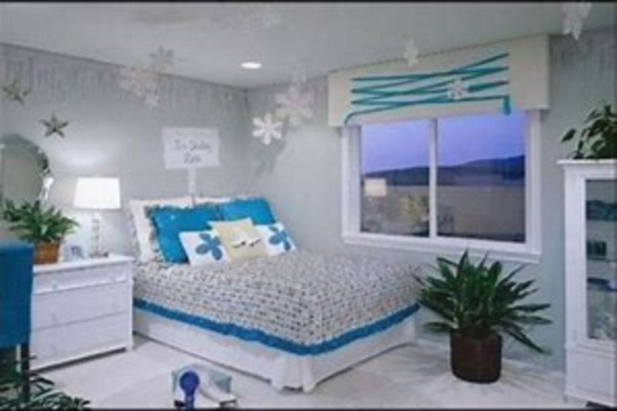 Cozy and beautiful bedroom for winter decor ideas 04