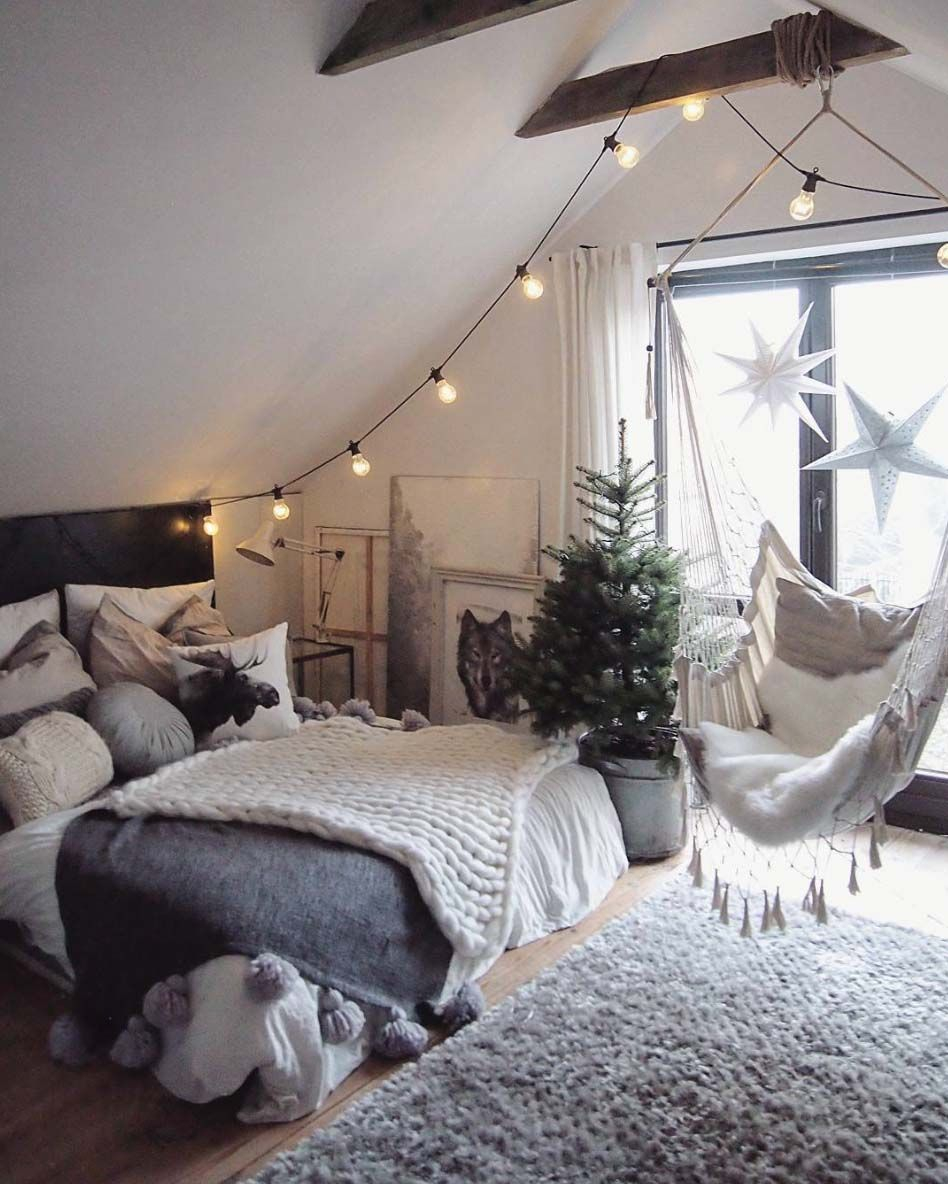 Cozy and beautiful bedroom for winter decor ideas 54