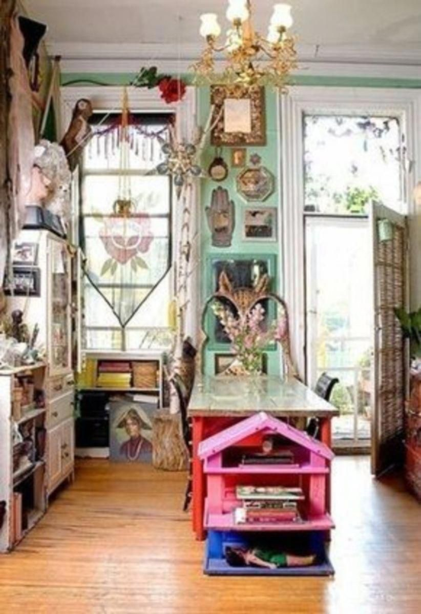 Gorgeous maximalist decor ideas for any home 32