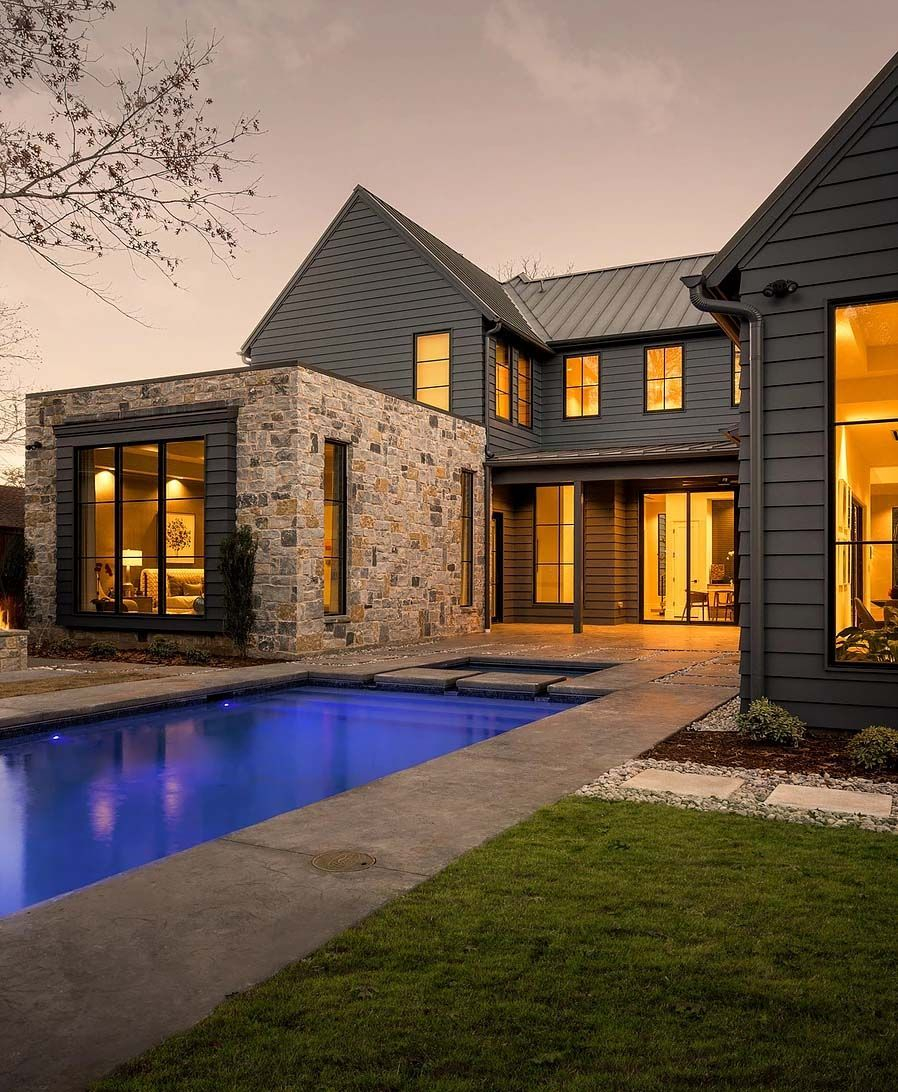Modern farmhouse exterior design ideas 17