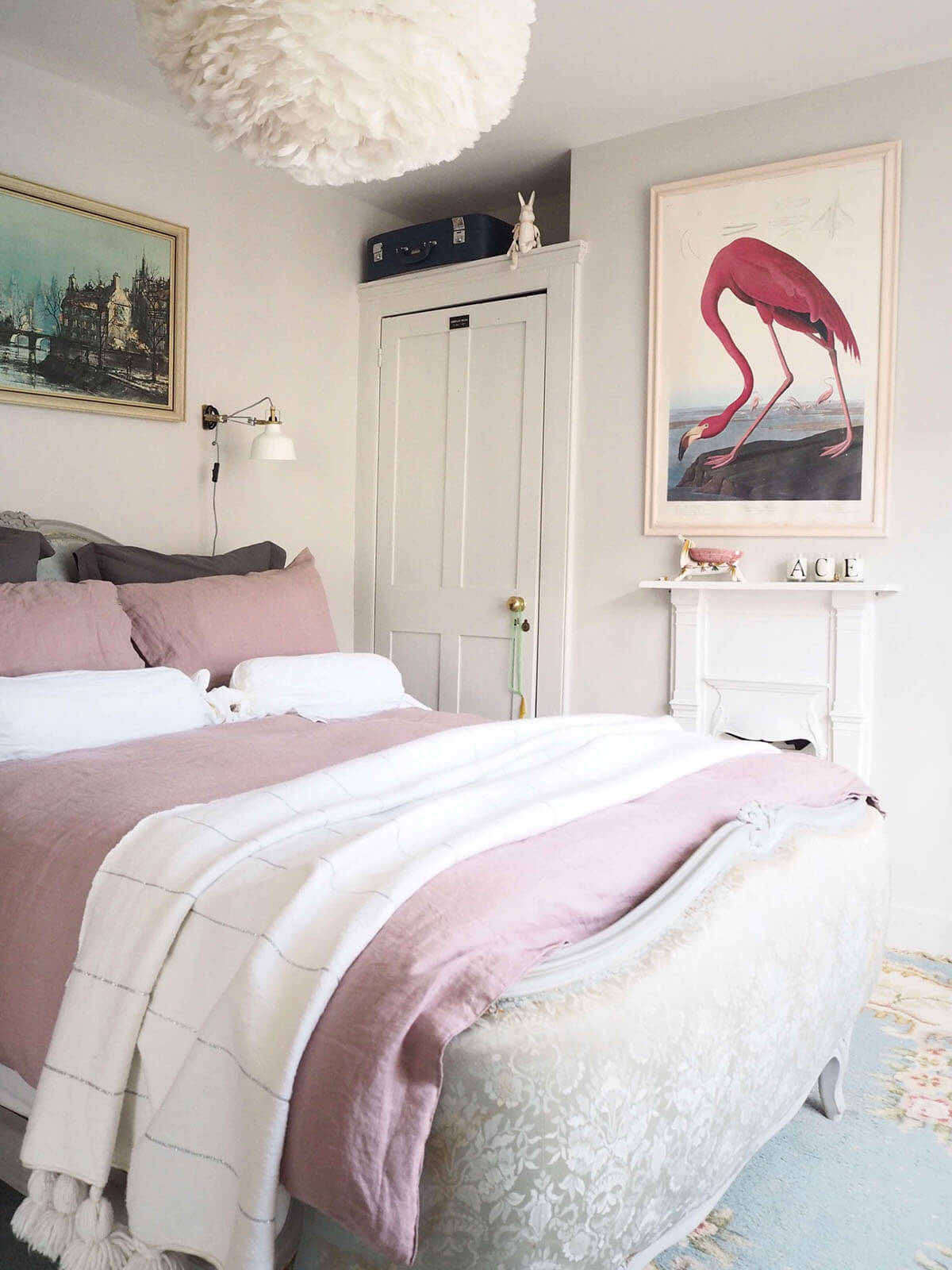 07b-cozy-bedroom-decor-ideas-homebnc-v2