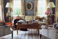 Design a living room in a small space that remains comfortablel 07