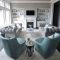 Design a living room in a small space that remains comfortablel 17