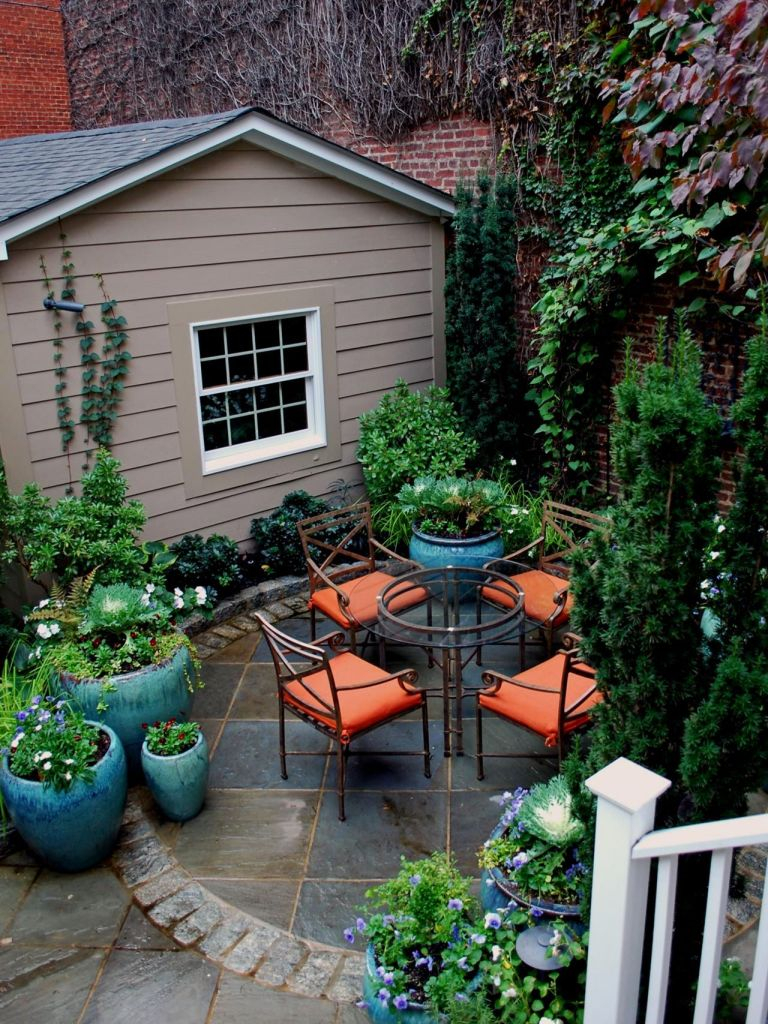 Outdoor-small-garden
