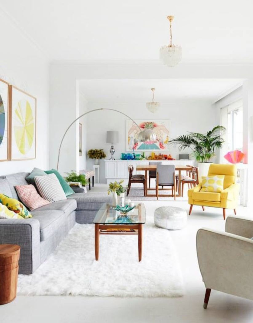 The design of the living room looks luxurious 17
