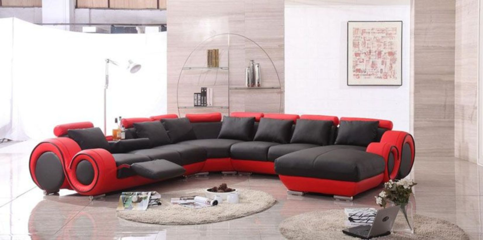 The design of the living room looks luxurious 25
