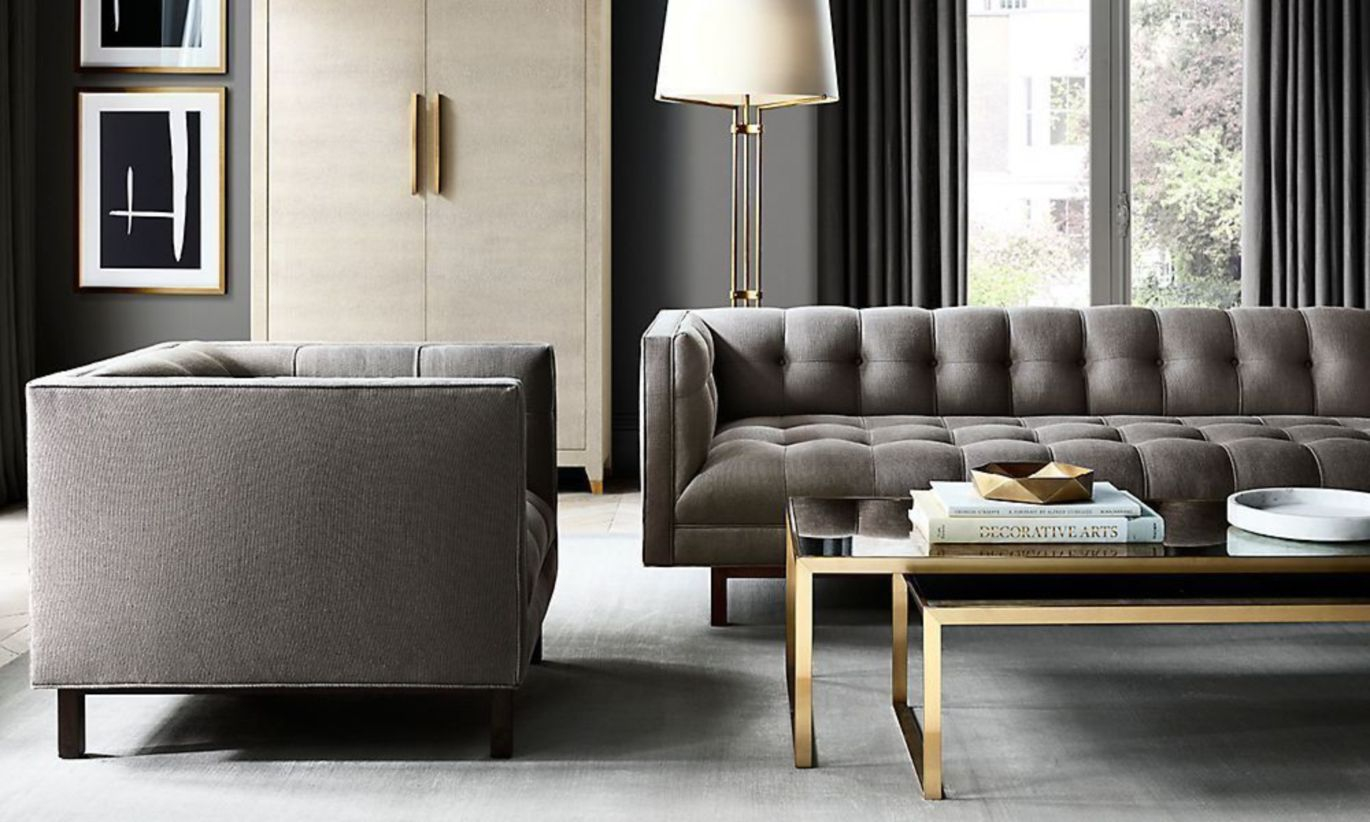 The design of the living room looks luxurious 51