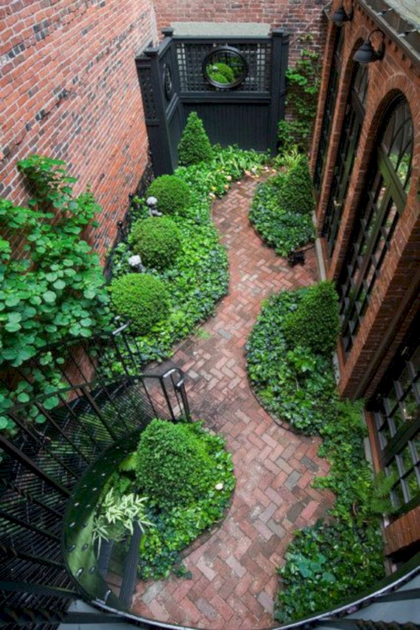 The best small home garden design ideas 07
