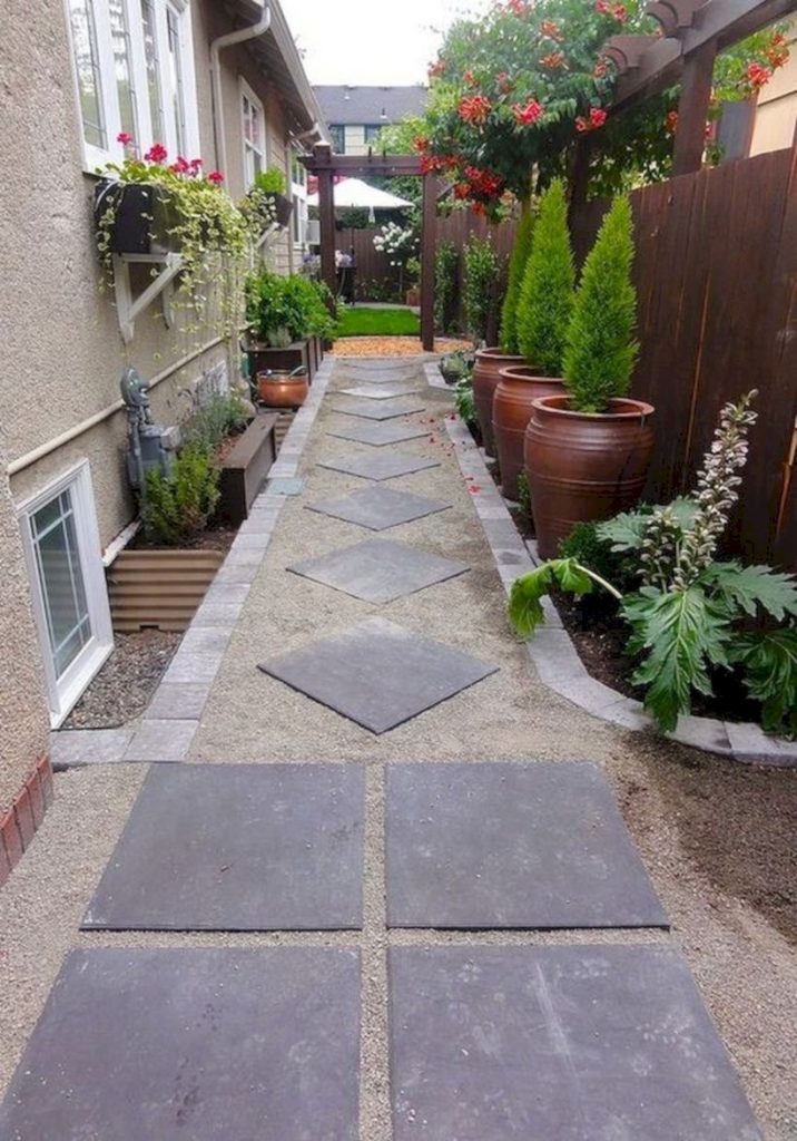 The best small home garden design ideas 38