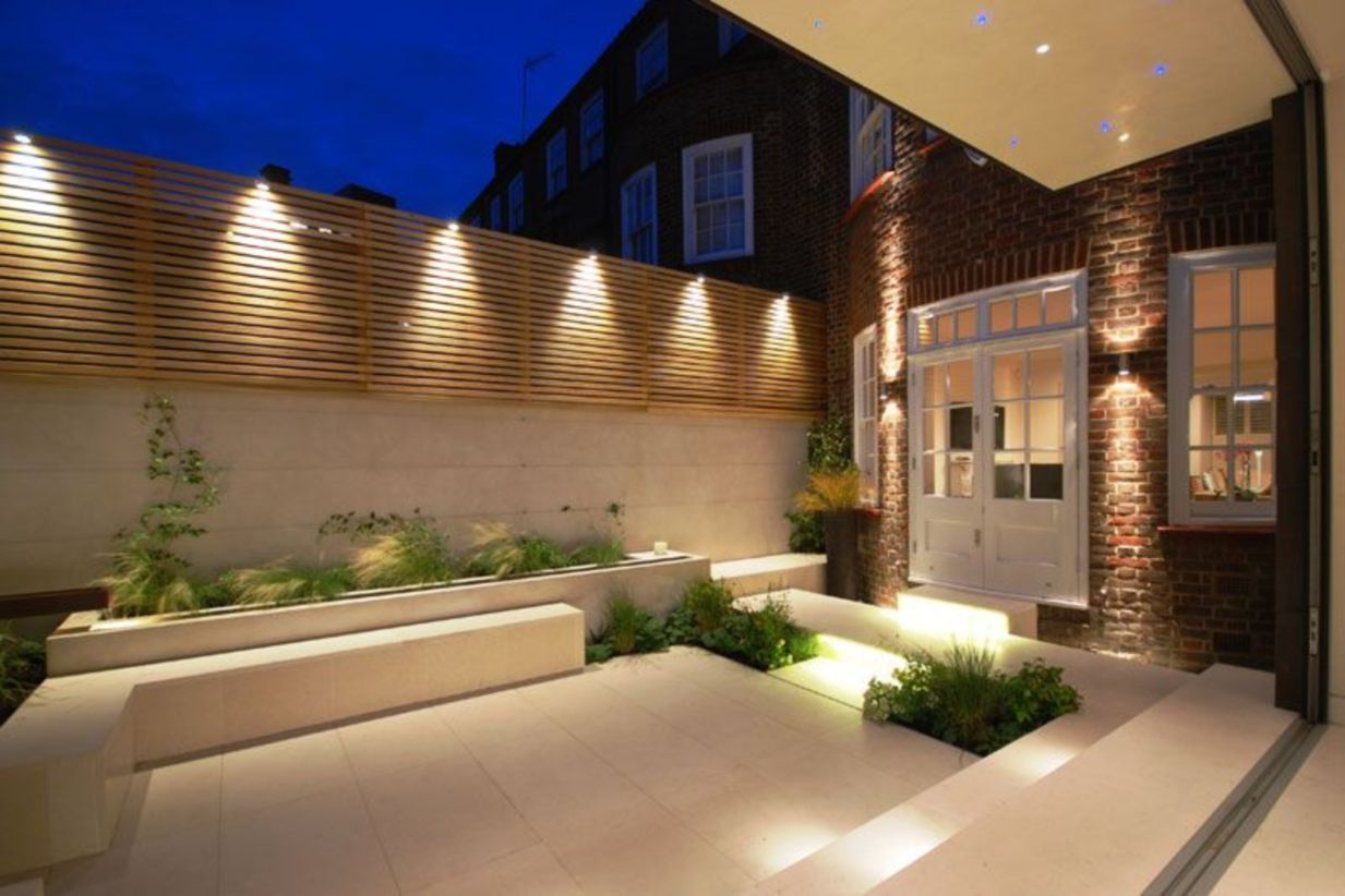 A small garden design that is still beautiful to see 09
