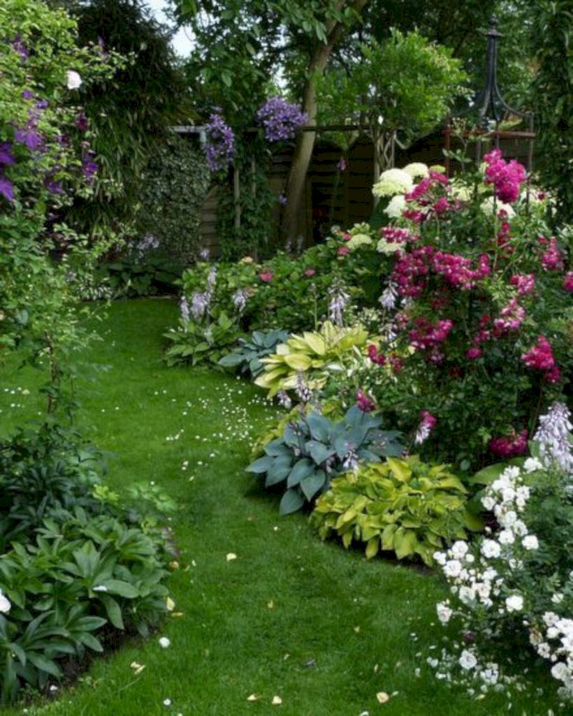 Amazing rose garden ideas in this year 14