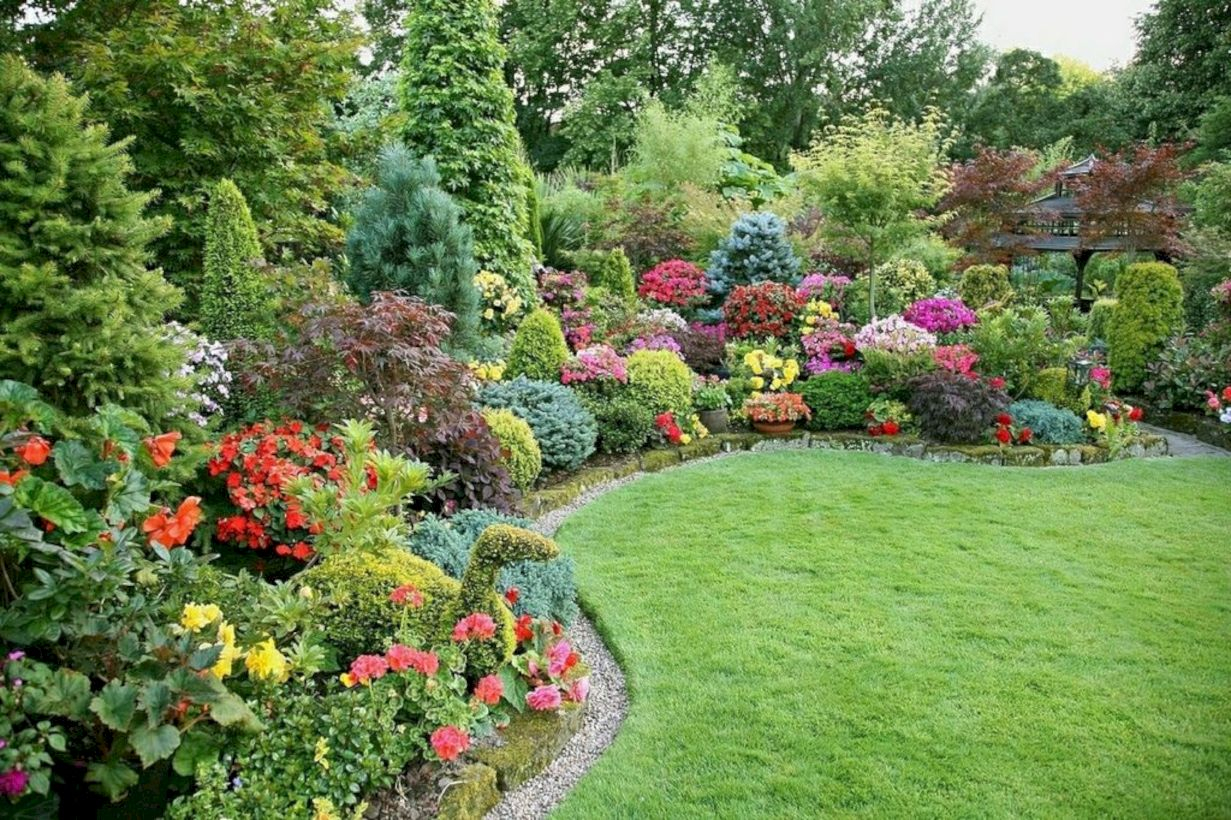 Amazing rose garden ideas in this year 23