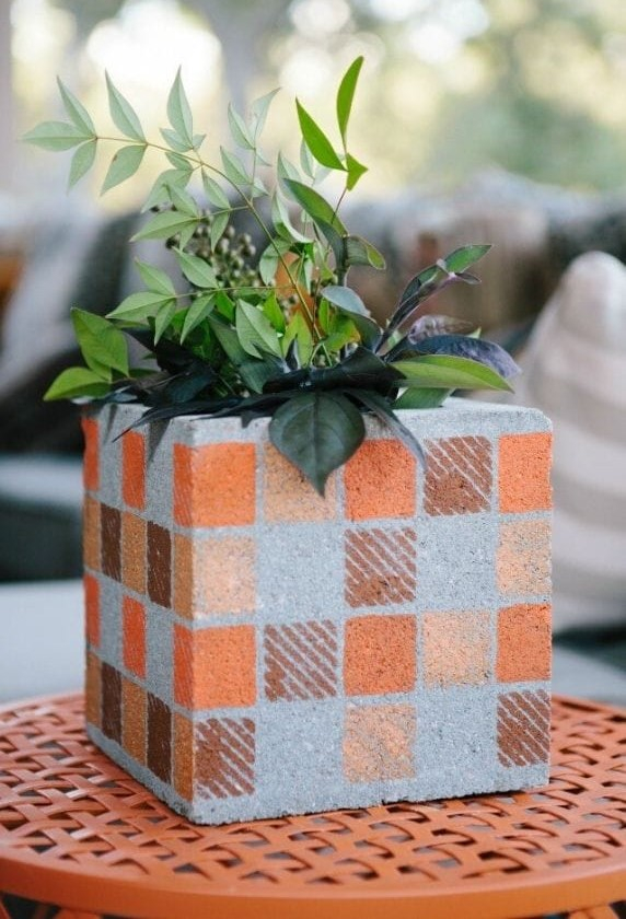 11-cinder-block-painted-planter