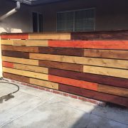 Amazing home fence color design ideas 47